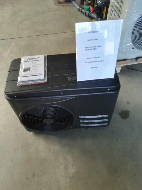 Zwembad Intex Ultra XTR L549 x B274 x H132 cm, Gebruikt, 200 tot 300 cm, Rechthoekig, Ophalen