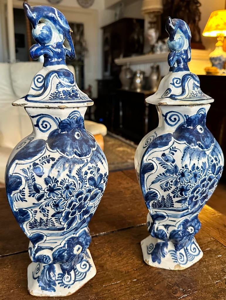 paar Delftse vazen „3 klokken” 17e eeuw, Ophalen of Verzenden