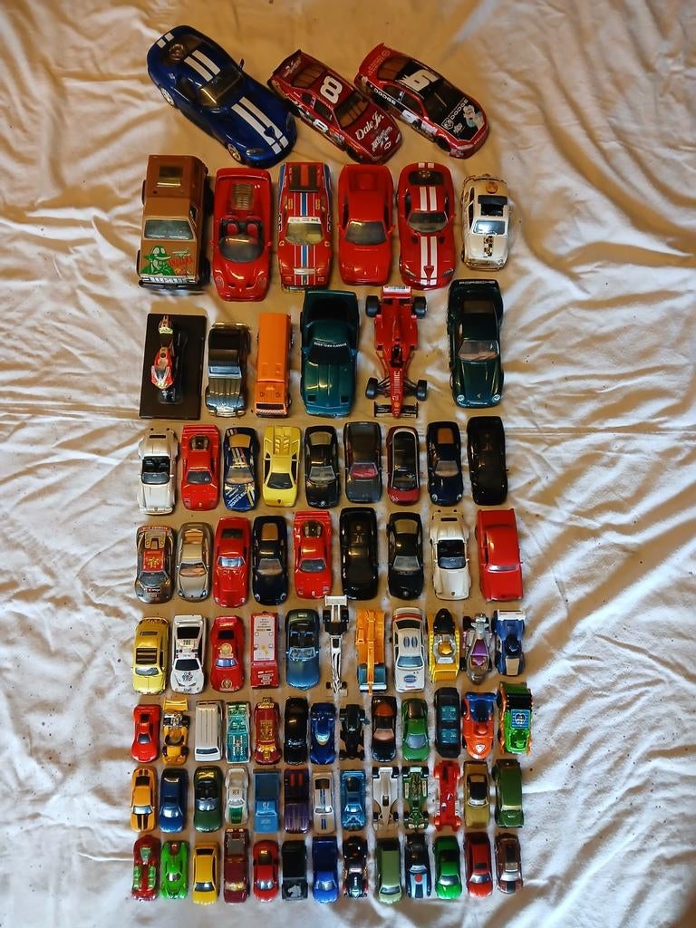 Lot +80 modèles de voitures, Enlèvement ou Envoi, Utilisé, Voiture