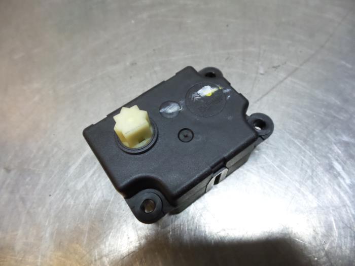 Clapet chauffage moteur d'un Renault Scenic (Scenic 03-), Autos : Pièces & Accessoires, Moteurs & Accessoires, Renault, -, 3 mois de garantie