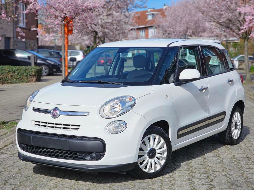 FIAT 500 L 1.4 BENZINE EURO GEKEURD VOOR VERKOOP, Auto's, Fiat, Wit, Bedrijf, Start-stop-systeem, 1368 cc