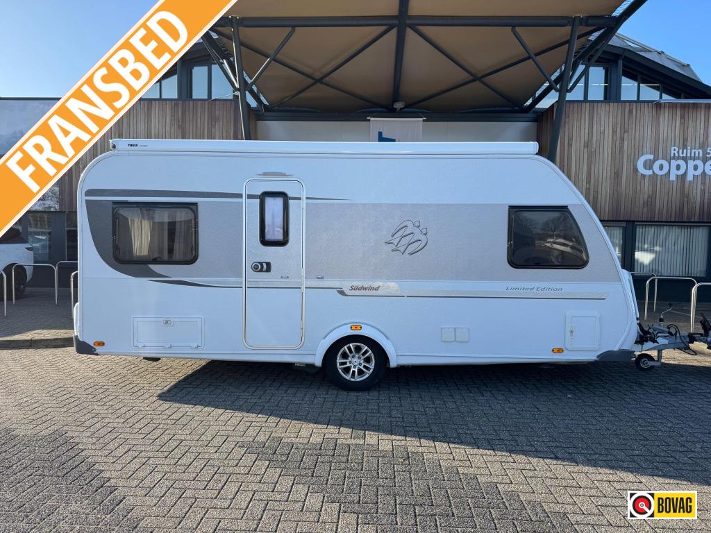 Knaus Sudwind Limited Edition 500 FU 2015 Mover,Airco,Luifel, Caravans en Kamperen, Rondzit, Vast bed, Schokbreker, 5 tot 6 meter