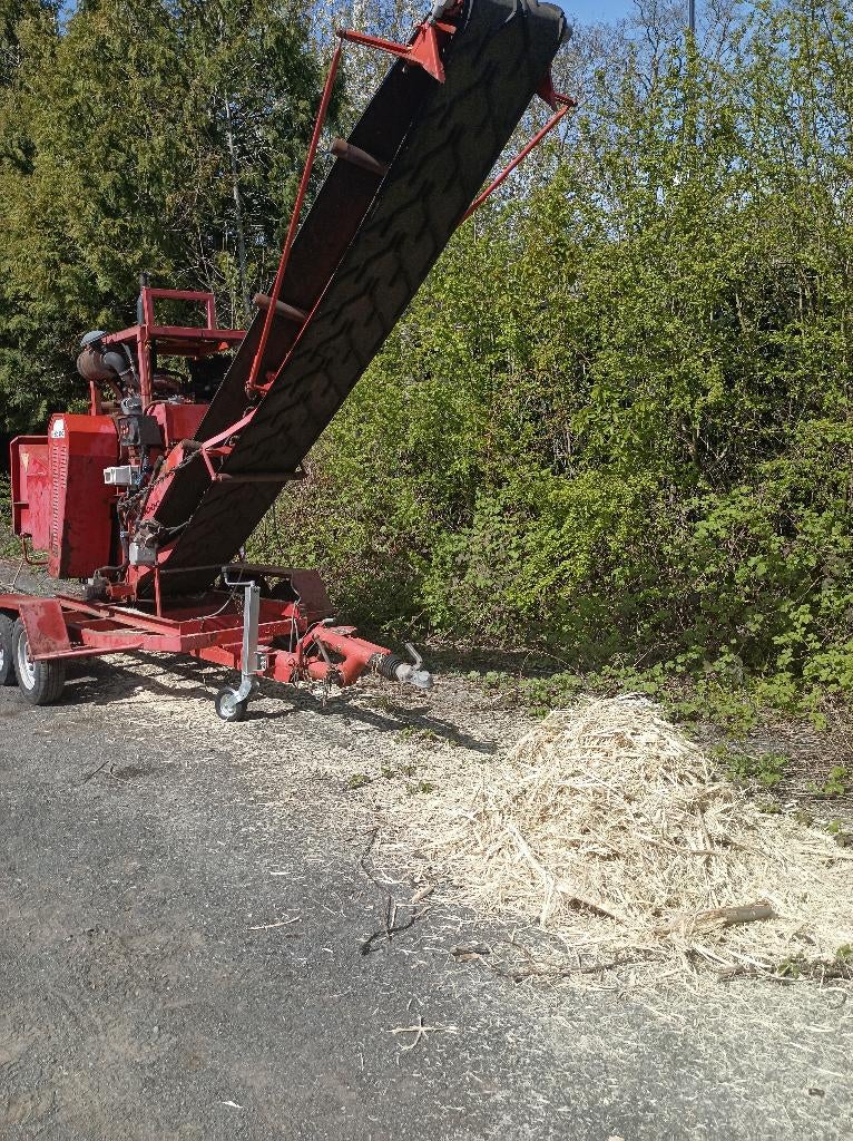 Broyeur branche PRO sur remorque, Tuin en Terras, Hakselaars, Gebruikt, Ophalen