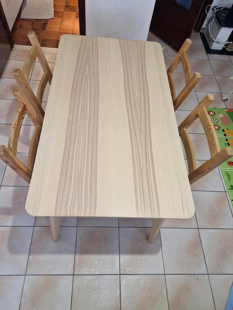 Table + 4 chaises ikea, Enlèvement