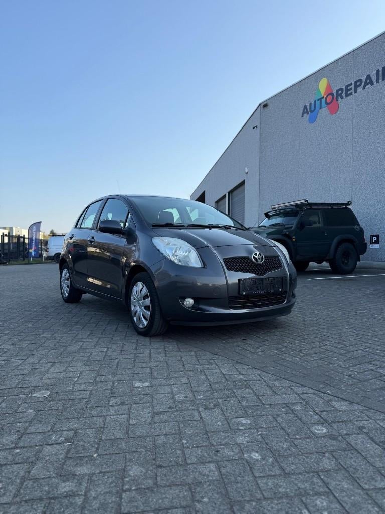 Toyota Yaris incl 1 jaar garantie, Autos, Argent ou Gris, Achat, 1298 cm³, Entreprise