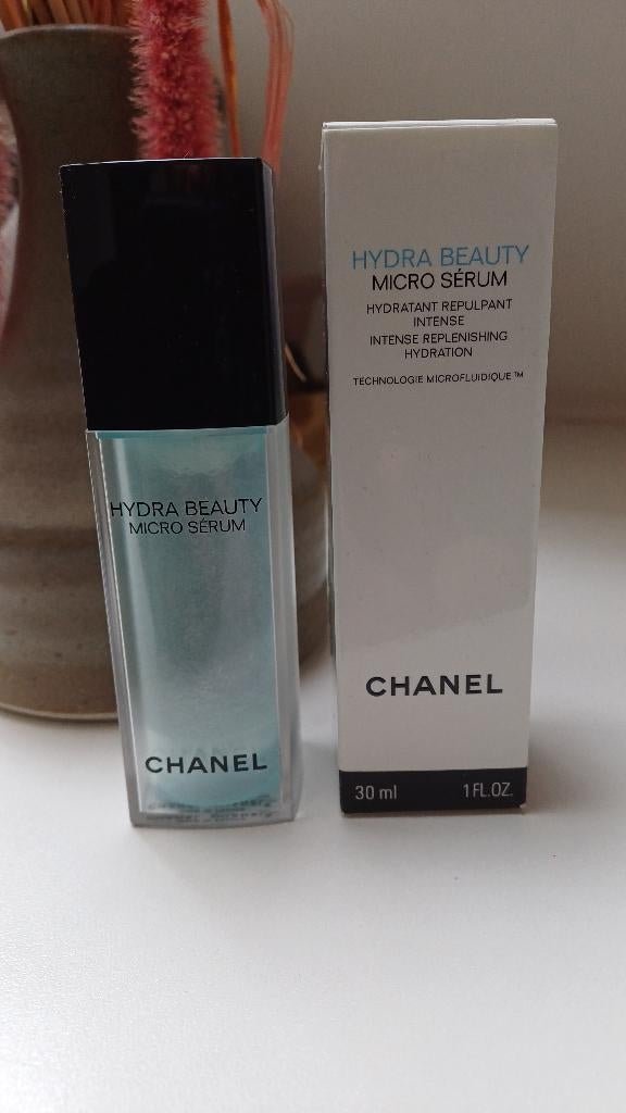 Micro serum Chanel, Handtassen en Accessoires, Uiterlijk | Cosmetica en Make-up, Ophalen of Verzenden, Nieuw, Gehele gezicht, Make-up