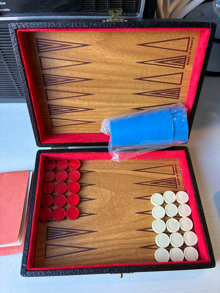 JEU DE SOCIETE, Enlèvement, Utilisé