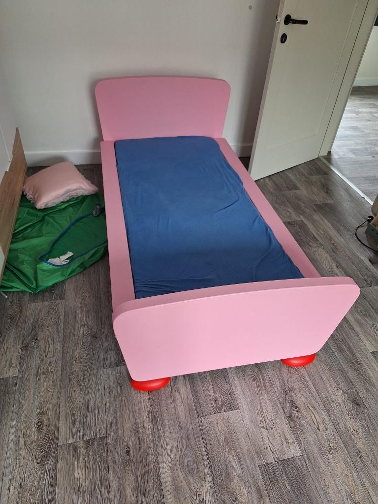Roze meisjesbed ikea 170x84 cm, Kinderen en Baby's, Kinderkamer | Bedden, Gebruikt, 70 tot 85 cm, 160 tot 180 cm, Ophalen