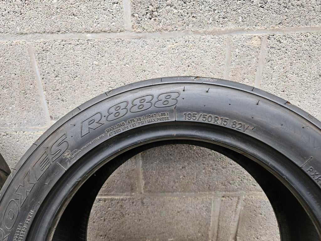 Pneu Toyo R888 195 50 15 82v, Enlèvement, Comme neuf