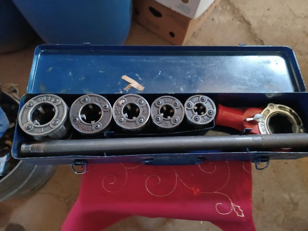 2026041: draadsnijset, Ophalen of Verzenden, Zo goed als nieuw