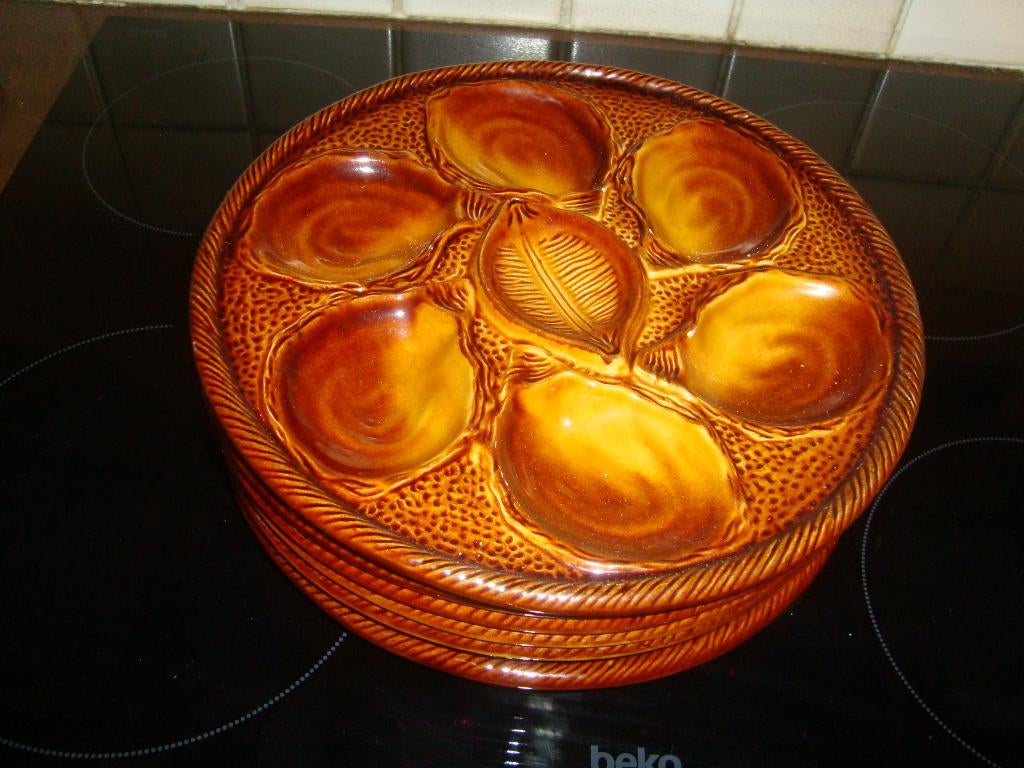 6 Vintage oetrerborden. Saint-Clément (Frankrijk), Antiek en Kunst, Ophalen