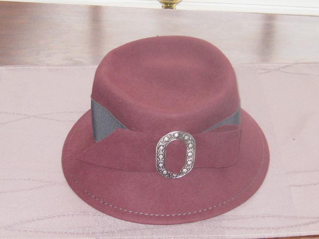 Dameshoed, 56 of 57 cm (M, 7 of 7⅛ inch), Hoed, Ophalen of Verzenden, Zo goed als nieuw