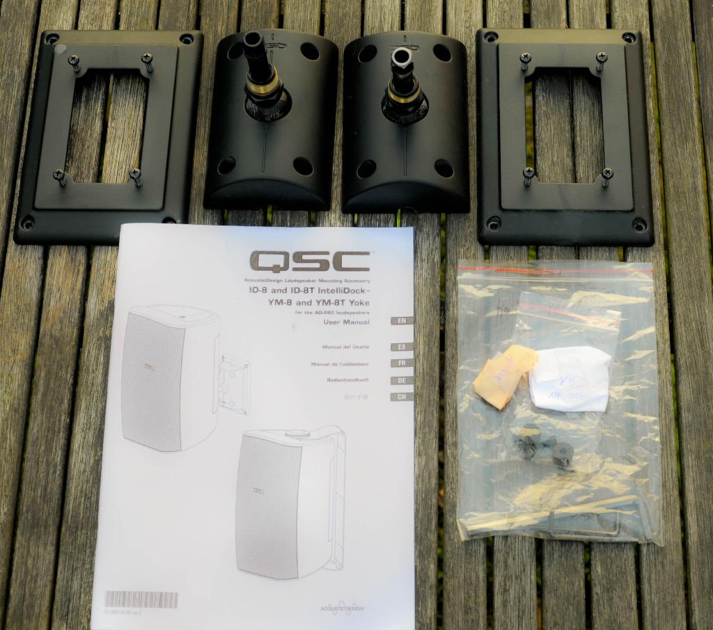 QSC ID8-ophanging zonder achterdeel voor schotten, Audio, Tv en Foto, Luidsprekerboxen, Overige merken, Gebruikt, Ophalen of Verzenden