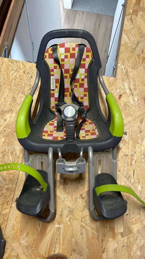 Fietsstoel qibbel, Fietsen en Brommers, Fietsaccessoires | Fietsstoeltjes, Ophalen, Gebruikt, 9 t/m 18 kg, Voorzitje