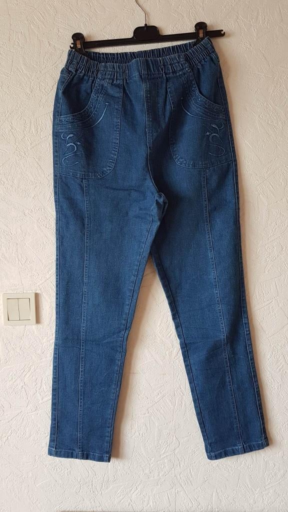 Jeans femme taille S état impeccable, Ophalen of Verzenden, Nieuw, W28 - W29 (confectie 36)