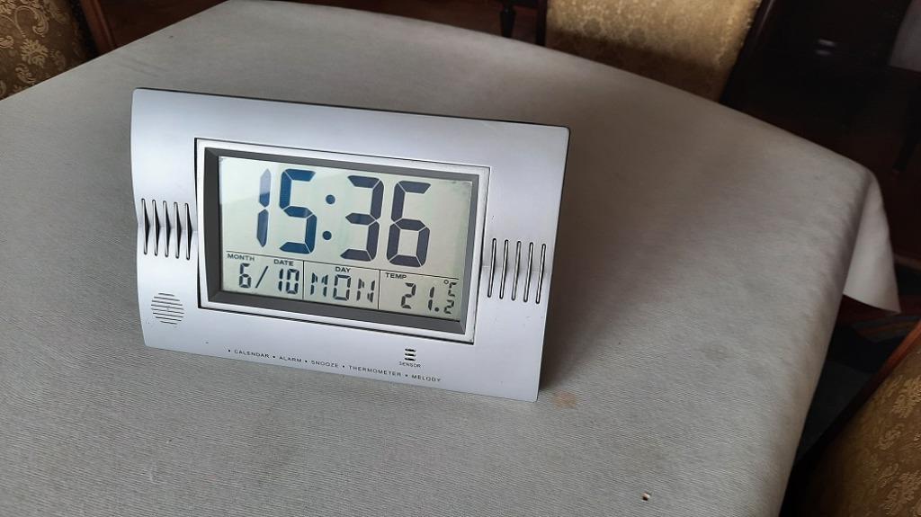 Horloge  à déposer  , Calendrier , alarmes, Enlèvement ou Envoi, Comme neuf, Digital, Réveil ou Horloge