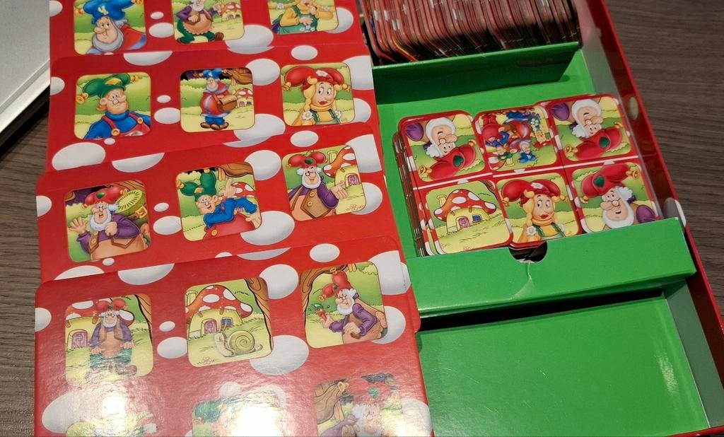 Plop 4 in 1 Studio 100 lotto puzzel memo domino € 8, Kinderen en Baby's, Ophalen of Verzenden, Zo goed als nieuw