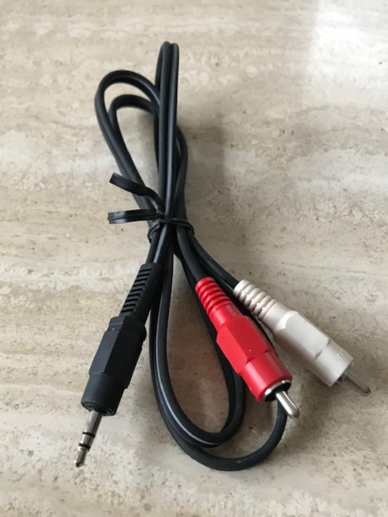 Nieuw audio-snoer  (nr2980), Audio, Tv en Foto, Audiokabels en Televisiekabels, Ophalen of Verzenden, Nieuw, Minder dan 2 meter