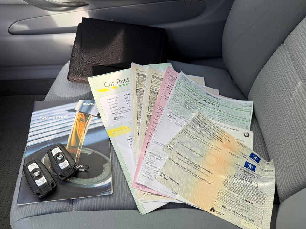 - BMW E87 116I - 1.6 Benzine - Automaat - Airco - 148.000km, Auto's, 4 zetels, 1599 cc, 4 cilinders, Grijs