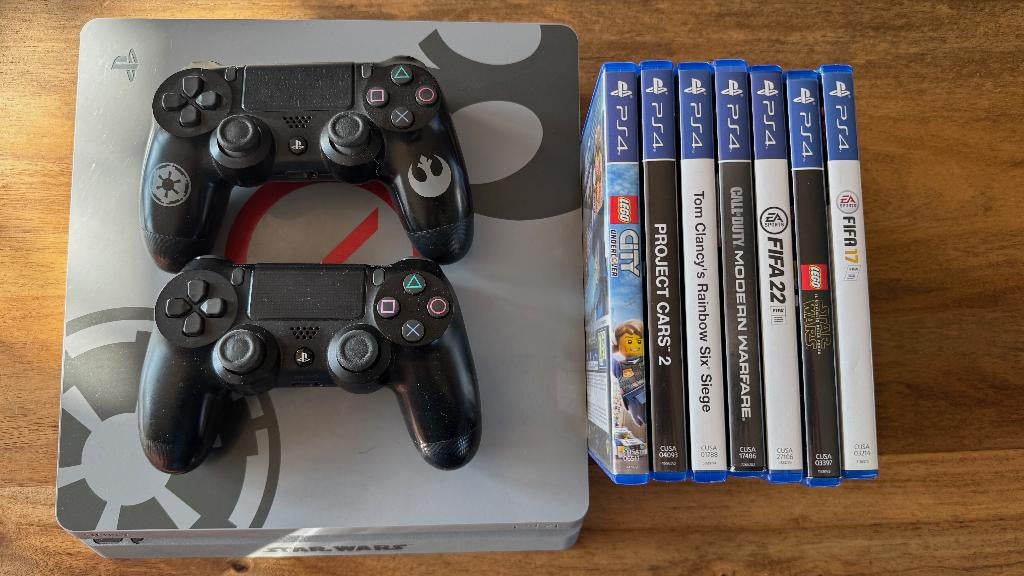 Playstation 4 Slim 1To édition limitée StarWars + 6 jeux, Avec 1 manette, Avec jeux, Enlèvement, Utilisé