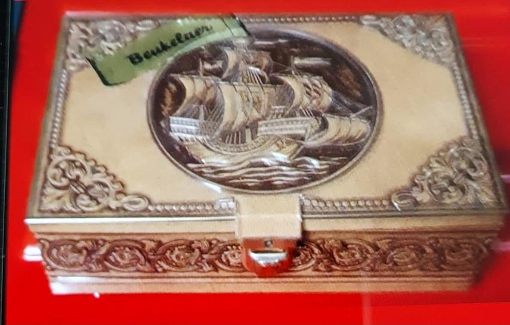 Boîte métal beukelaer 20 sur 13cm. Haut 7cm, Collections, Boîte en métal, Comme neuf