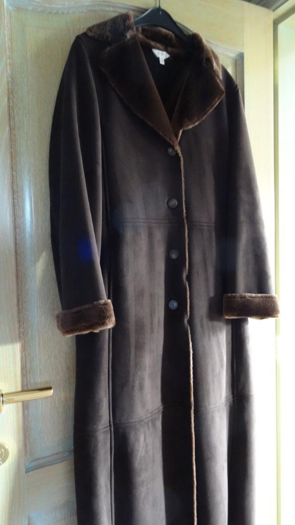 LANGE MANTEL SUEDE MERK  1 2 3, Kleding | Dames, Maat 38/40 (M), Bruin, Ophalen of Verzenden, Zo goed als nieuw