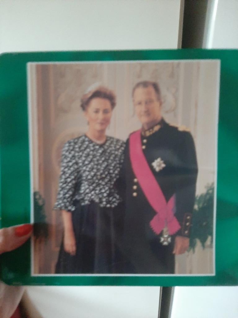 Vintage Delacre koekjestrommel–Koning Albert II & Paola, Verzamelen, Blikken, Ophalen of Verzenden, Zo goed als nieuw