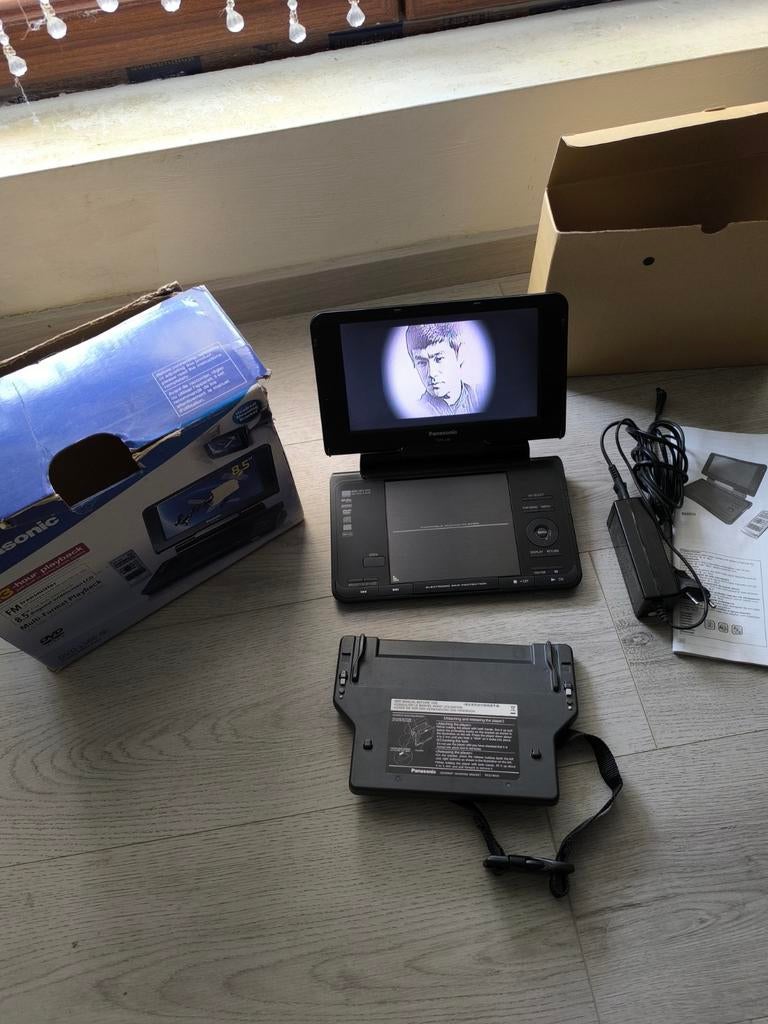 DVD PANASONIC PORTABLE, Avec batterie rechargeable et suppor, Enlèvement, Comme neuf, Panasonic, Portable