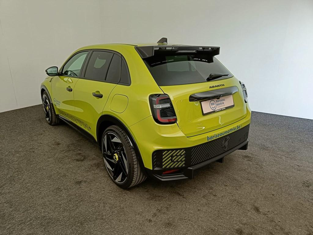 Abarth 600e ELECTRIC PACK DESIGN * TECH PACK * WINTER PACK, Automaat, 240 pk, Navigatiesysteem, SUV of Terreinwagen