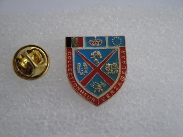 Pin Gendarmerie Police Bruxelles Collectionneur, Collections, Enlèvement ou Envoi, Comme neuf, Insigne ou Pin's