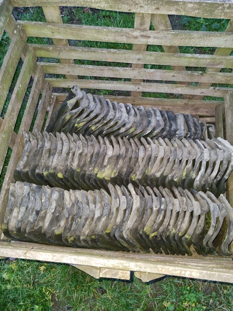 Oude zwarte boomse pannen, Tuiles, Pierre ou Argile, Enlèvement, Utilisé