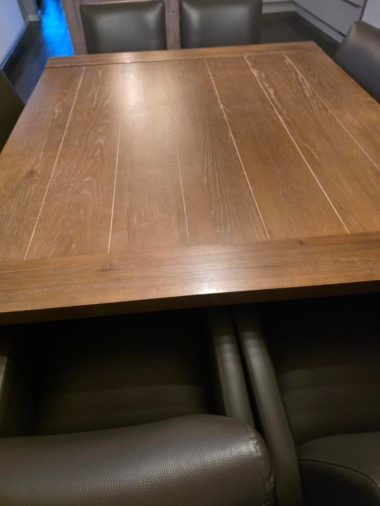 Eetkamer tafel + 8 stoelen, Ophalen