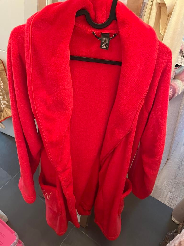 Peignoir M-L rouge victoria s secret, Ophalen of Verzenden