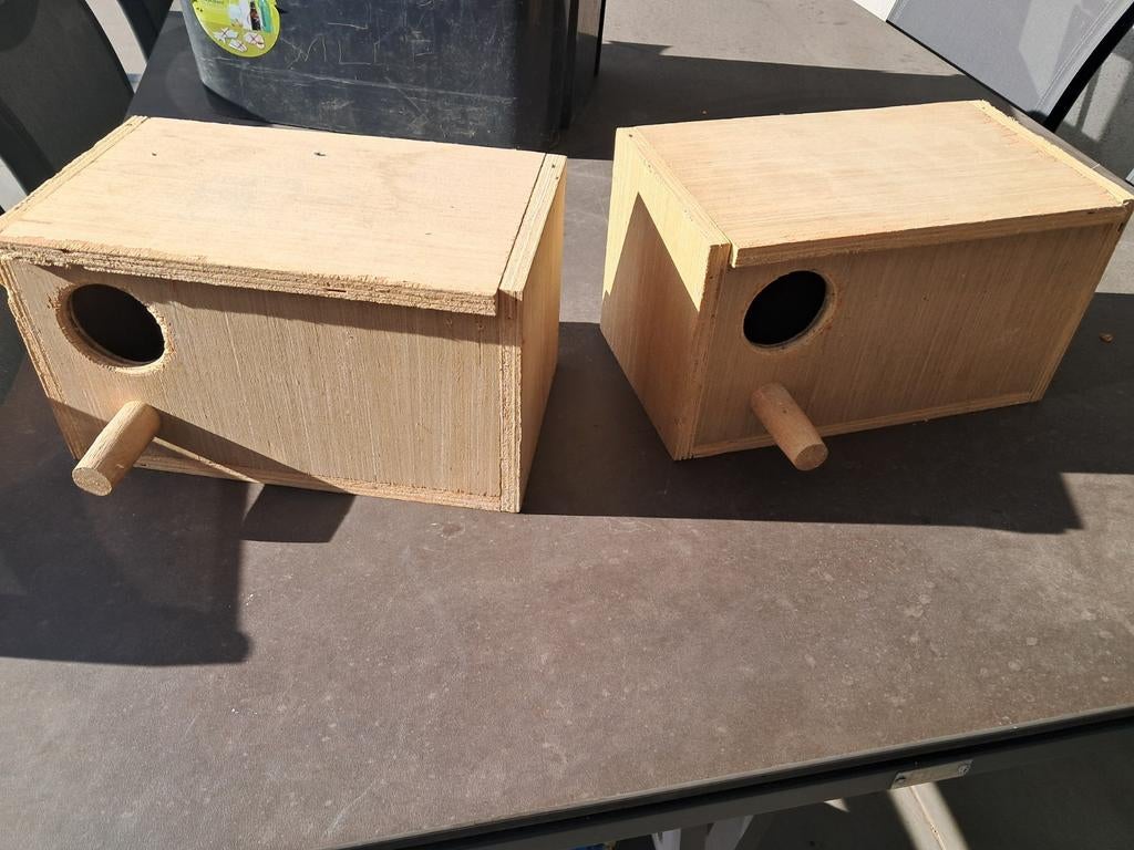 2 broedblokken voor kleine parkieten., Ophalen, Zo goed als nieuw, Kooi-accessoires