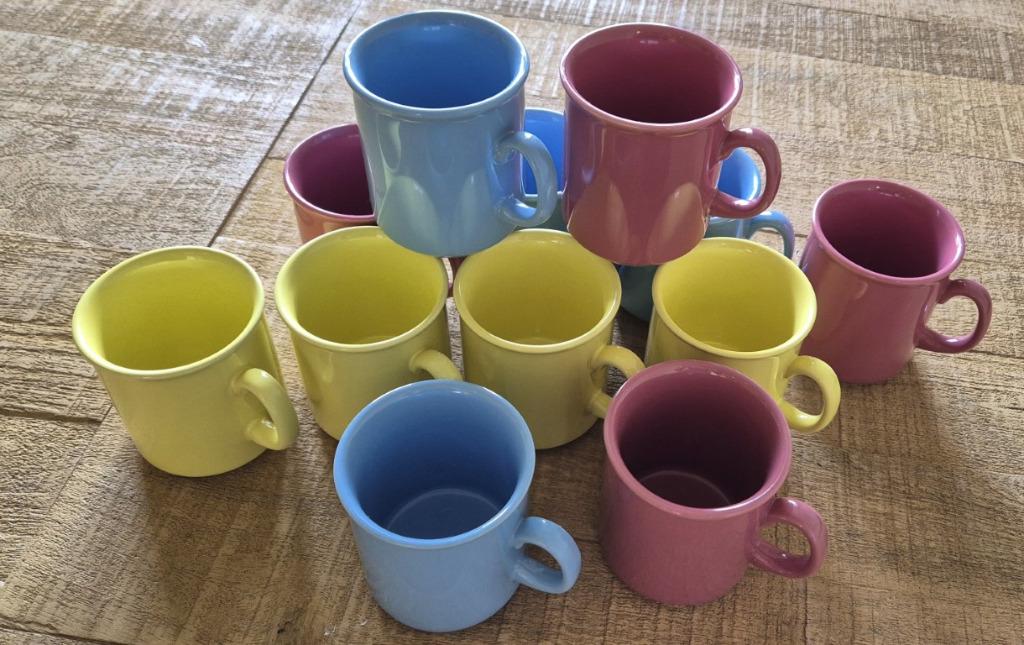 12 kleine tassen/bekers, Verzenden