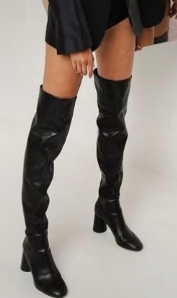 768B* ZARA - sexy zwarte overknee laarzen (p 40), Kleding | Dames, Schoenen, Hoge laarzen, Verzenden, Gedragen, Zara
