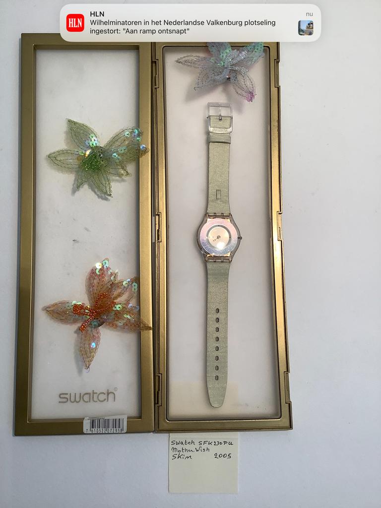 Uurwerk swatch collector jaar 2005, Handtassen en Accessoires, Horloges | Dames, Ophalen of Verzenden, Swatch