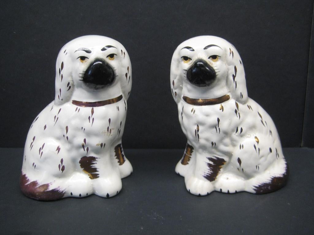 STAFFORDSHIRE HONDJES, Antiek en Kunst, Antiek | Keramiek en Aardewerk, Ophalen of Verzenden