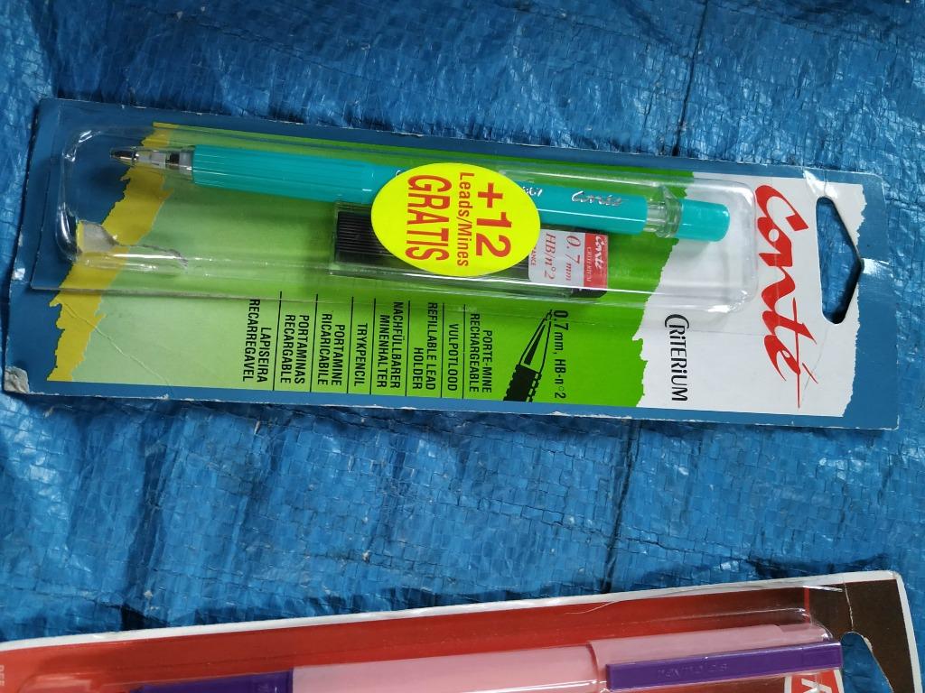 potloodminnekens uit te kiezen, Enlèvement ou Envoi