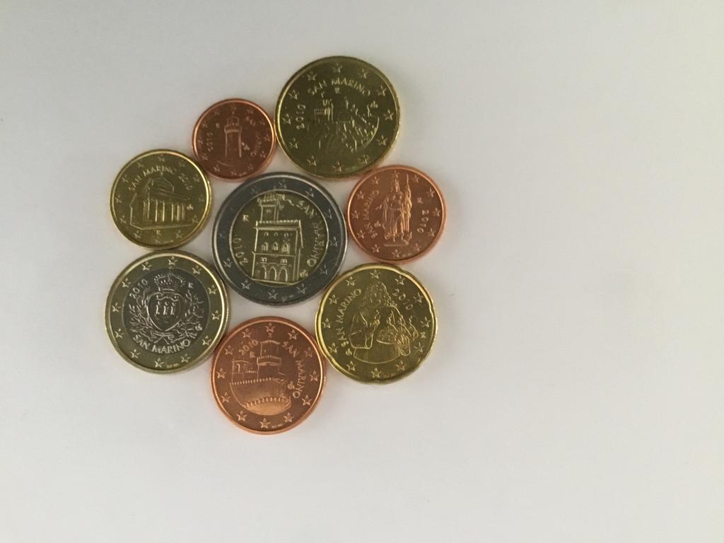 2010 San Marino unc set, Postzegels en Munten, Ophalen of Verzenden, San Marino, Setje