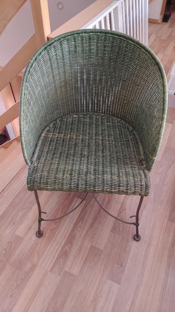 rieten stoel, Huis en Inrichting, Stoelen, Ophalen, Gebruikt, Overige kleuren, Metaal