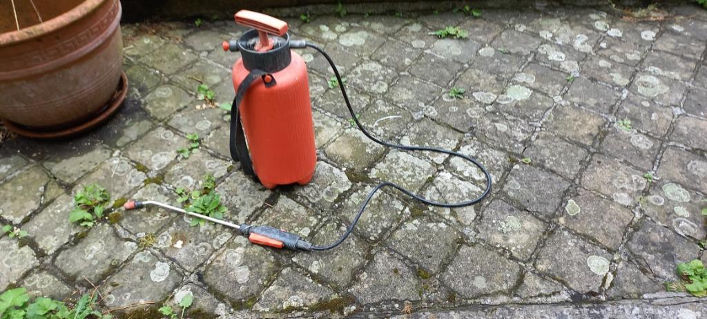 pulvérisateur à dos, Enlèvement, Utilisé