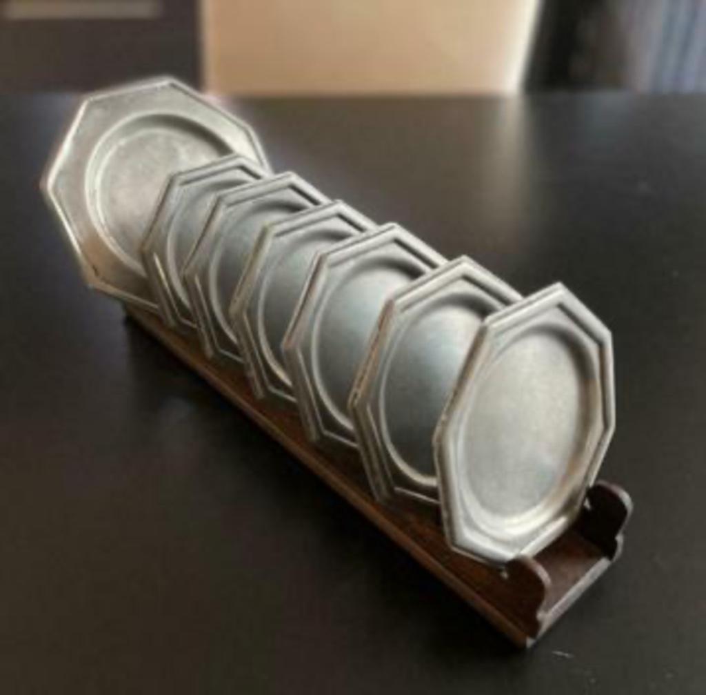 Set onderzetters in Tin (92%), Ophalen