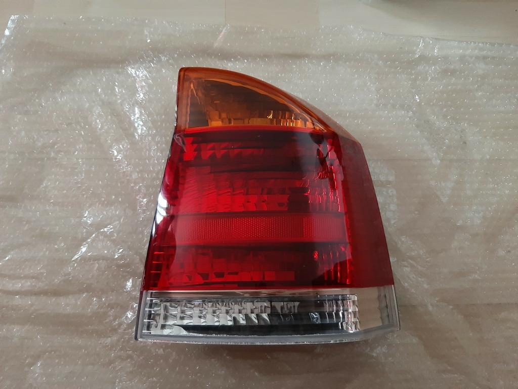 Feu arrière droit Opel Vectra C, Autos : Pièces & Accessoires, Éclairage, Opel, Neuf, Enlèvement ou Envoi