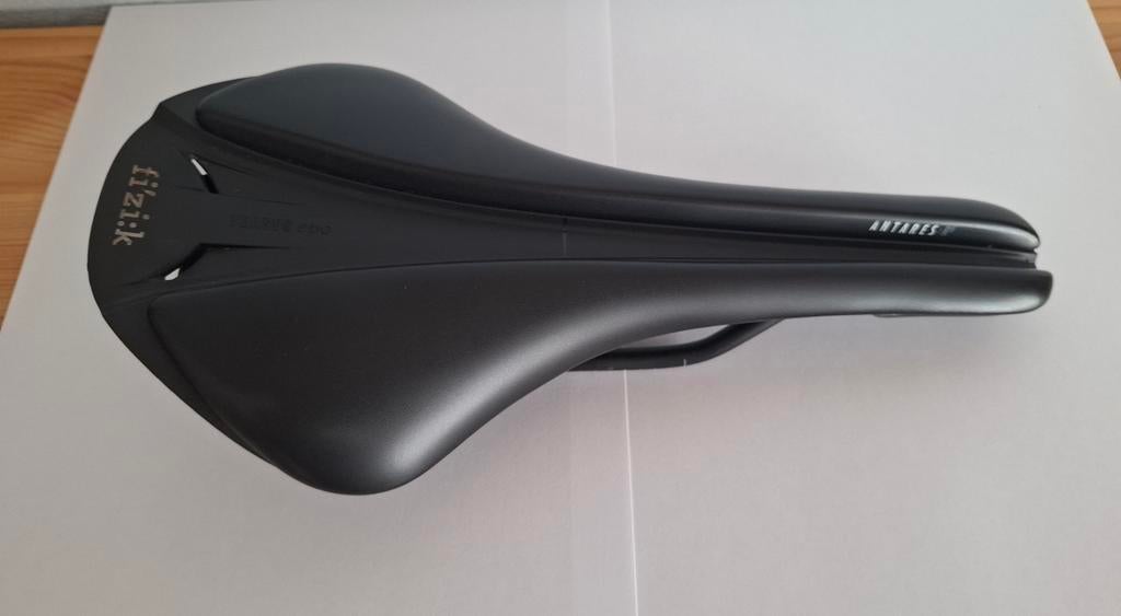 Fizik Vento Antares R5 zadel, Ophalen of Verzenden, Zo goed als nieuw