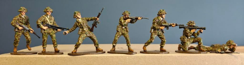 soldaatjes Airfix Moderne infanterie 1/32 camouflage uniform, Ophalen of Verzenden, Nieuw, Groter dan 1:35, Figuur of Figuren