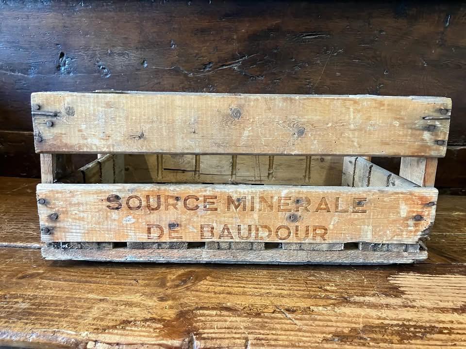Caisse en bois Source Minérale de Baudour, Enlèvement, Comme neuf