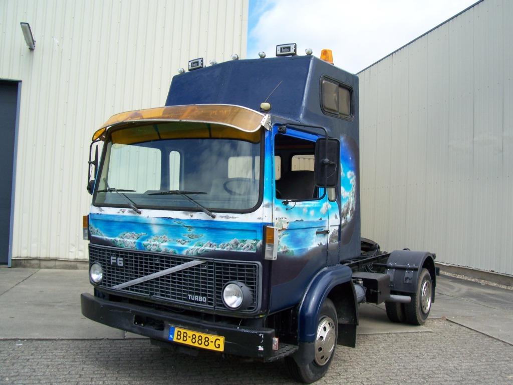 Volvo FL 614 Trekker met nieuwe keuring. Uniek !  1985, Autos, Achat, 3 places, Boîte manuelle, 2 portes