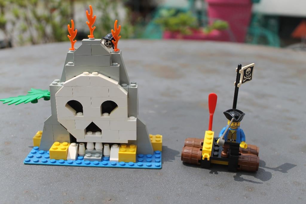 LEGO System 6248 Pirates Volcano Island van 1996, Gebruikt, Lego, Compleet, Complete set