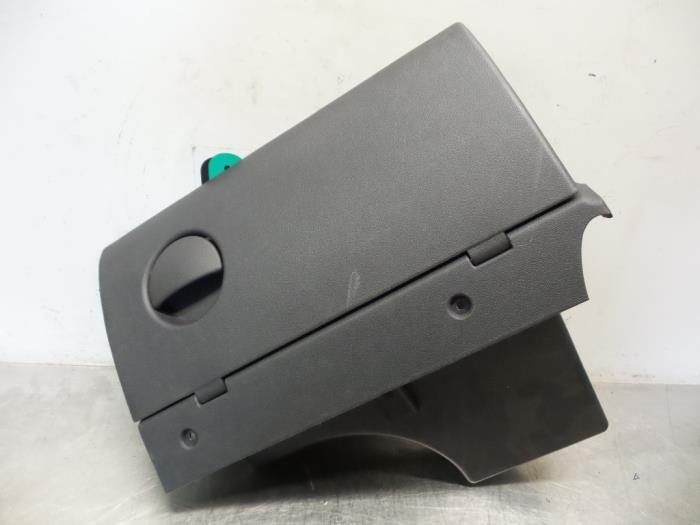 Dashboardkastje van een Opel Corsa (Corsa C 00-), Gebruikt, -, -, Opel